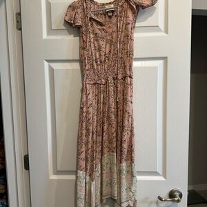 Knox Rose Blush Floral Midi Dress